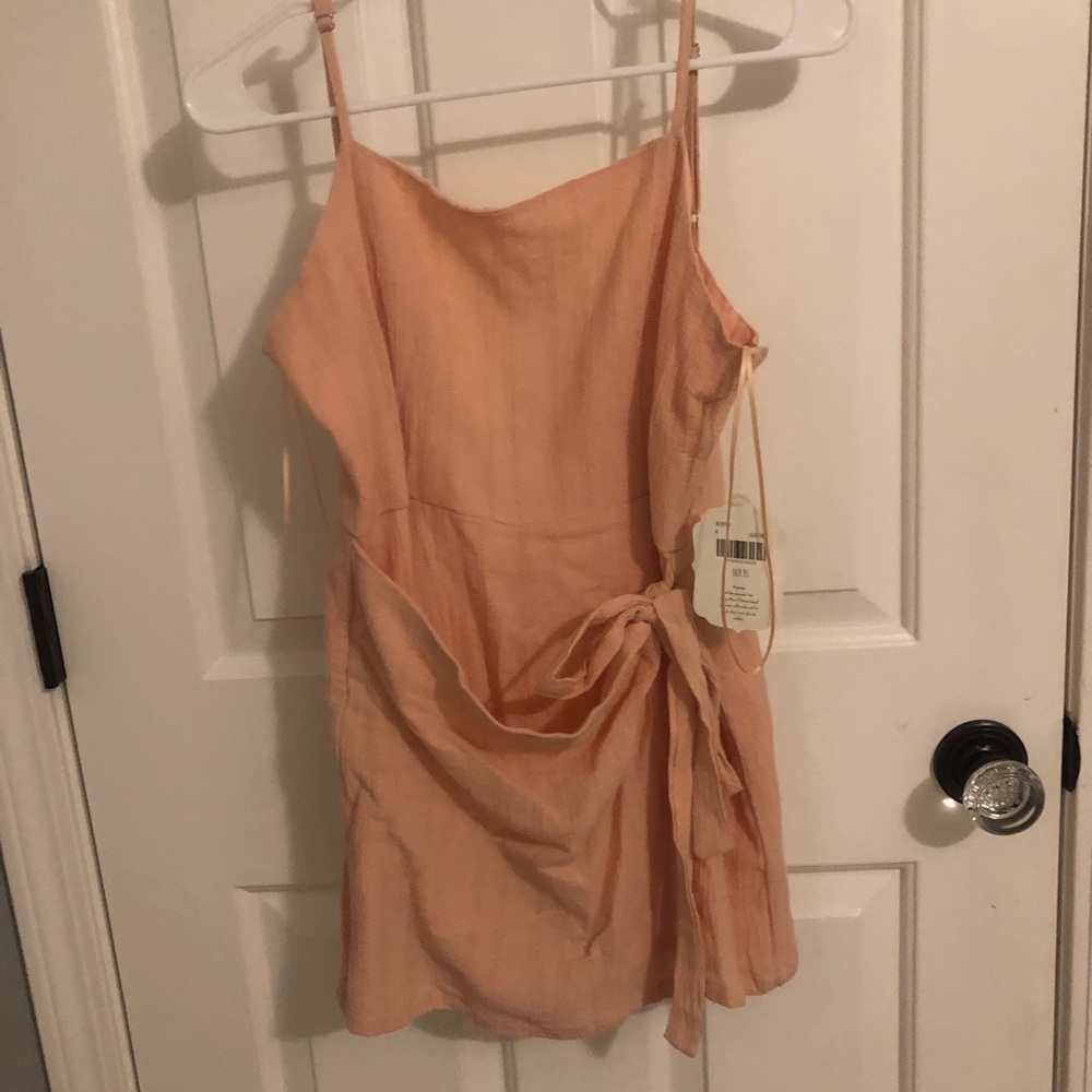 peach romper